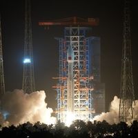 我国成功发射卫星互联网低轨10组卫星 华为Mate 80有望支持低轨卫星通讯