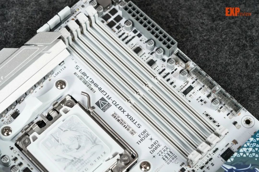 华硕ROG X870 吹雪S主板评测：电镀“战姬”加颜值，内存AI皆升级