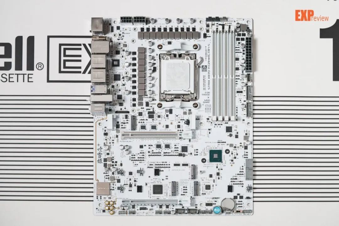 华硕ROG X870 吹雪S主板评测：电镀“战姬”加颜值，内存AI皆升级