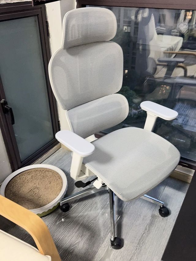 办公族必备!网易严选人体工学椅