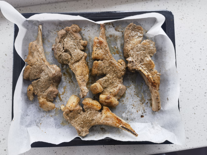 草原宏宝牛肉