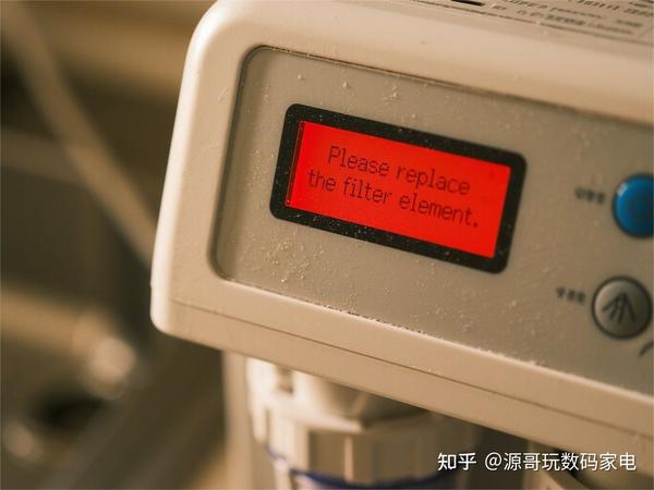 为什么净水器的滤芯寿命与时间有关，却跟净水量和水质无关？