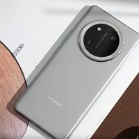 千元机再掀风暴！荣耀X70凭“抗摔屏+8300mAh”成“价格屠夫”