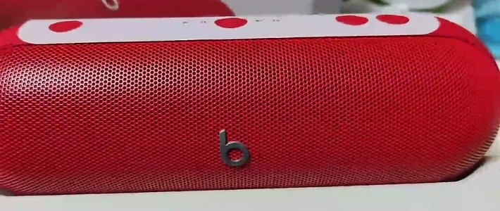 beats Pill 便携式防水防尘无线蓝牙扬声器音响/音箱 内置麦克风 