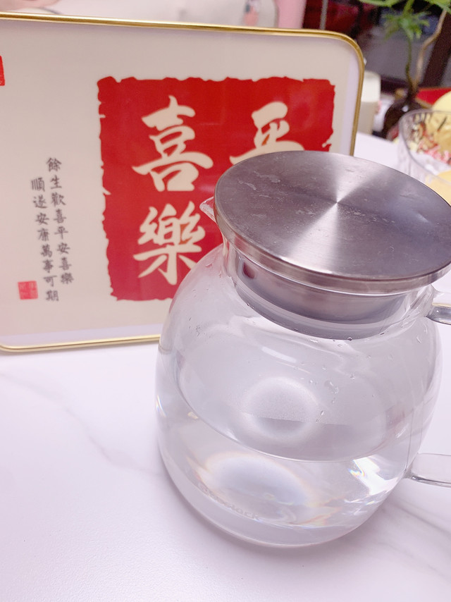 可以直接倒开水的玻璃冷水壶