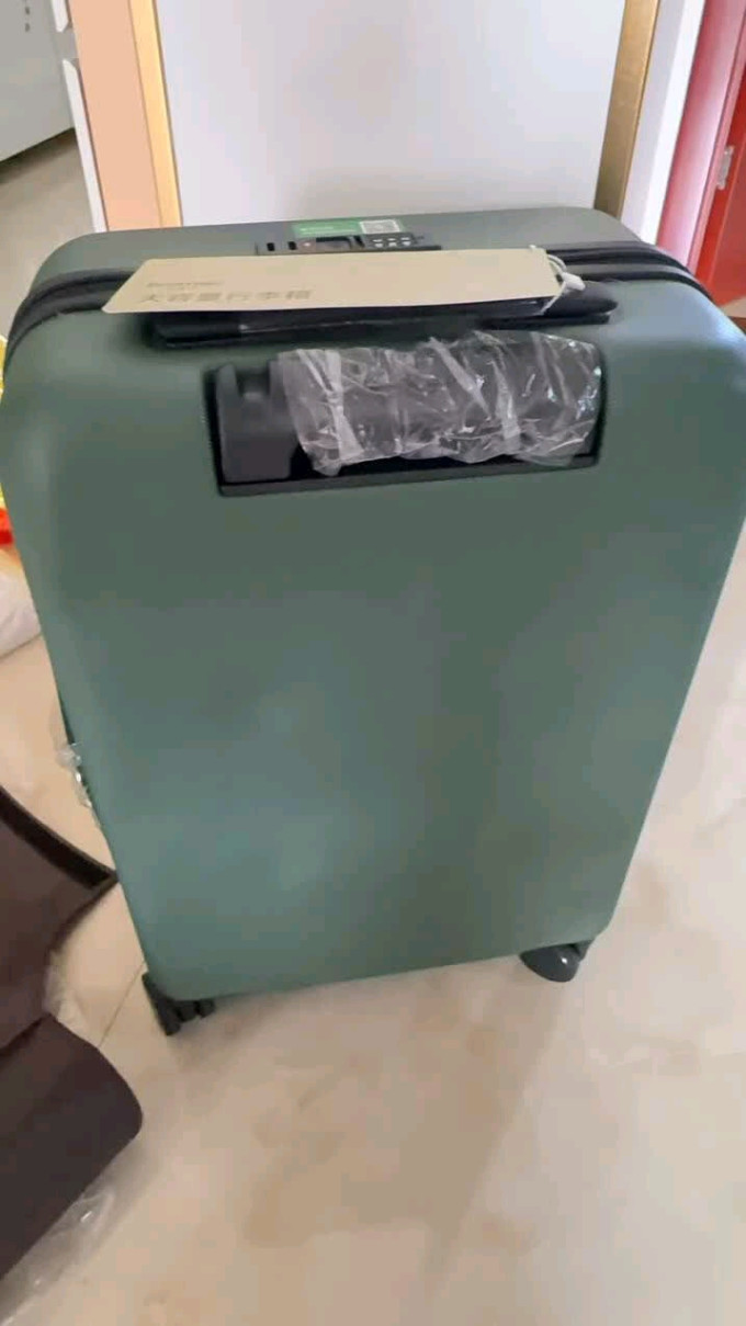 不莱玫拉杆箱