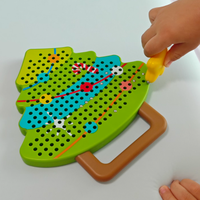 Hape 旗舰圣诞树磁吸钢珠画板：开启孩子创意与益智之旅