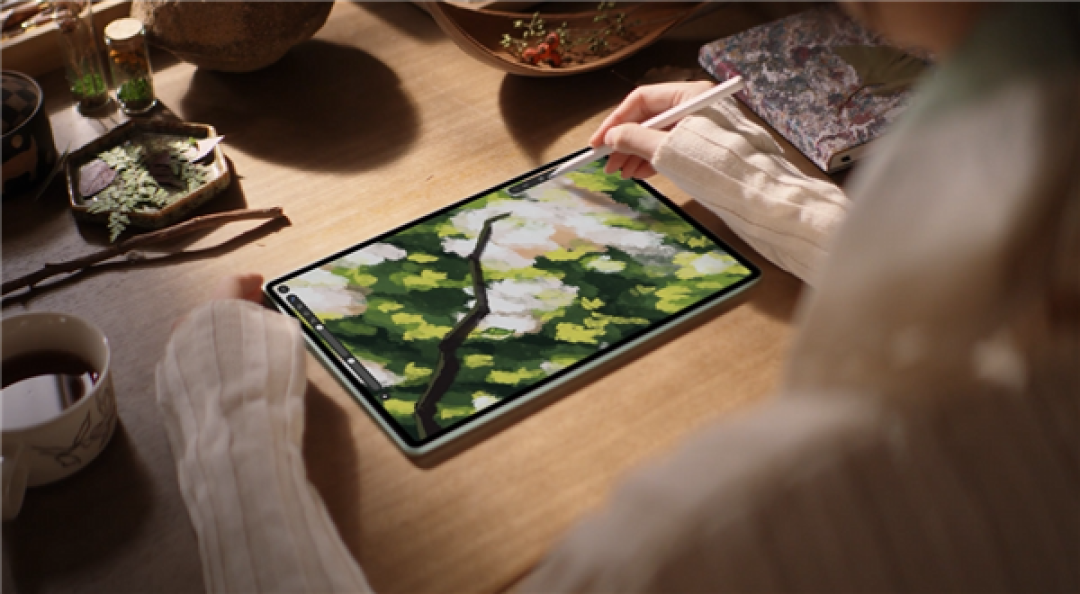华为MatePad mini真机首曝:8.8英寸小屏OLED+麒麟9系芯片