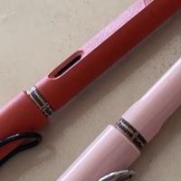 Lamy Safari钢笔测评，用了五年的书写伙伴