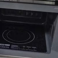 转盘和平板哪个更实用？买微波炉应该怎么选？7个关键点帮你选对