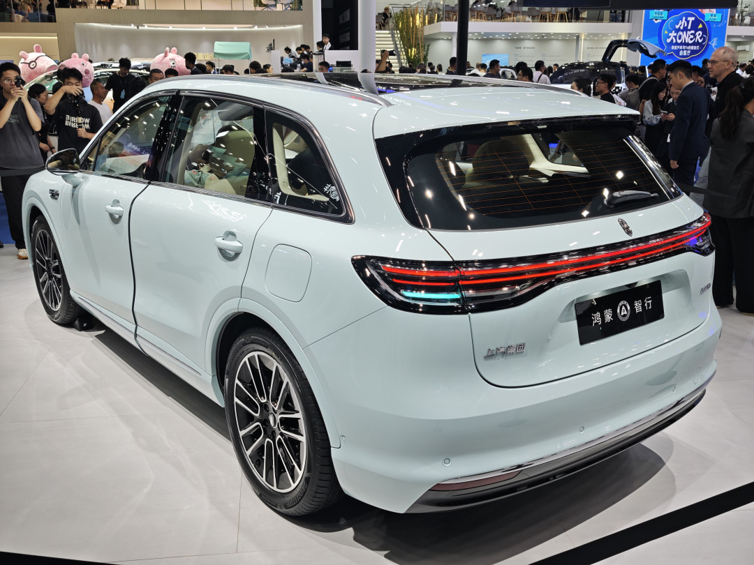 【2025成都车展】争奇斗艳的新能源车,谁能“电”亮未来
