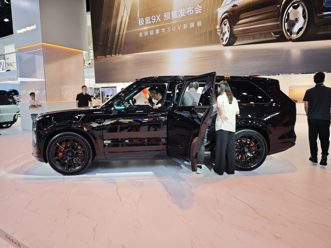 【2025成都车展】争奇斗艳的新能源车,谁能“电”亮未来