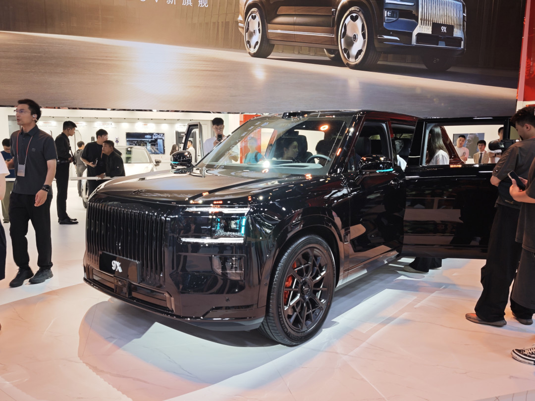 【2025成都车展】争奇斗艳的新能源车,谁能“电”亮未来