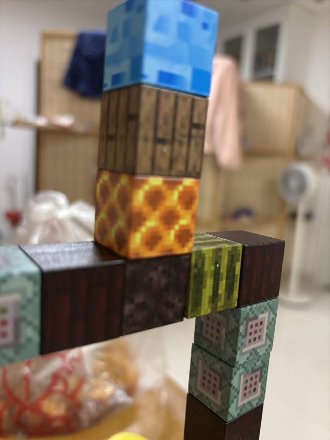 布鲁奇金属拼插