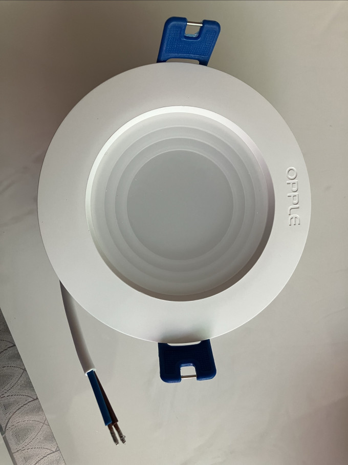 欧普照明LED灯