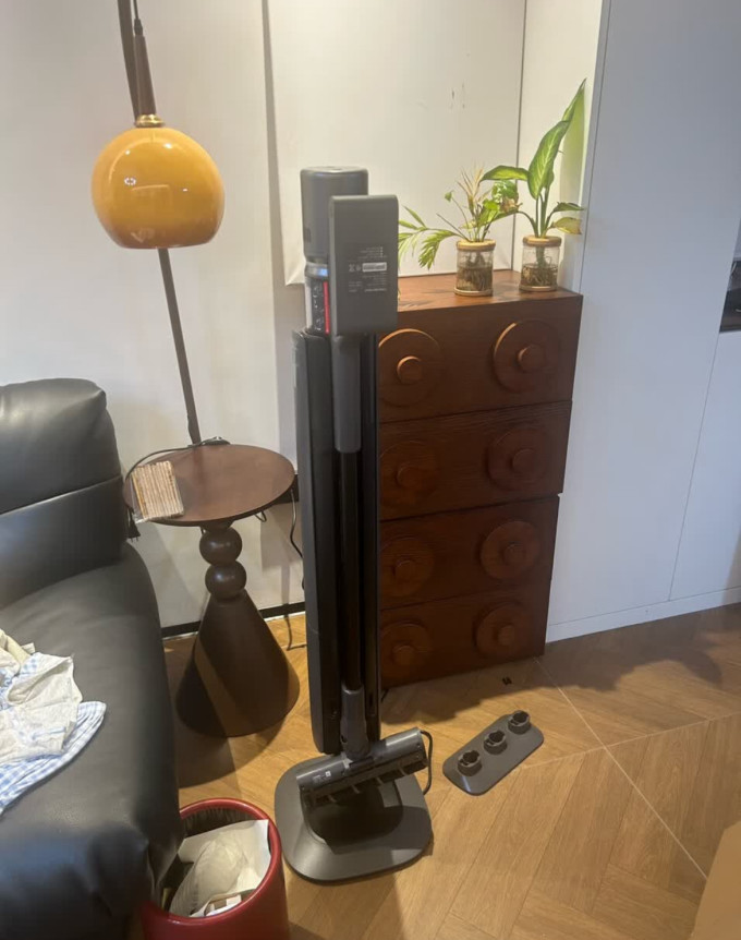手持式吸尘器