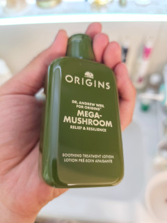 新上市！悦木之源灵芝精华水100ml