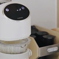极萃师C7全自动咖啡机
