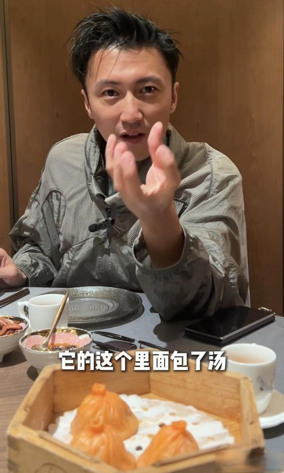 谢霆锋演唱会落幕秒转场美食江湖 烟火气中解锁多面人生