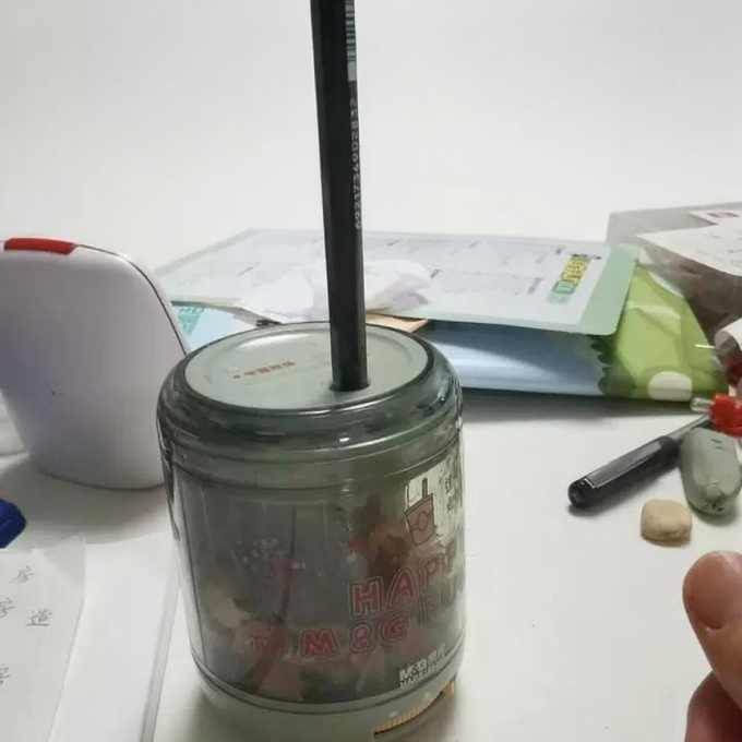 晨光削笔刀