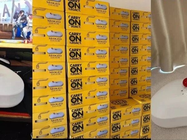 大量SNK摇杆主机流入闲鱼，148元起，能外接PS4/Switch等