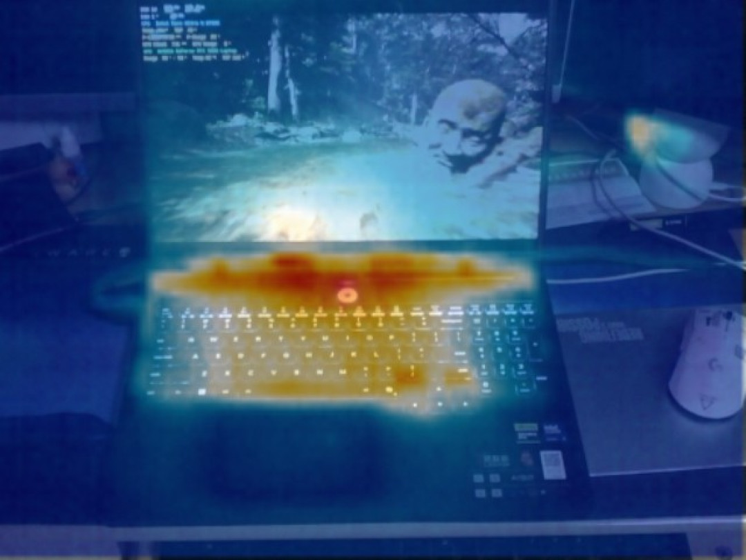 散热好、噪音低、性能强!AI高静游戏本联想拯救者Y9000P评测