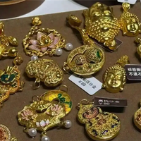 几十元戴金灿灿首饰 紧急提醒：长期佩戴或致中毒