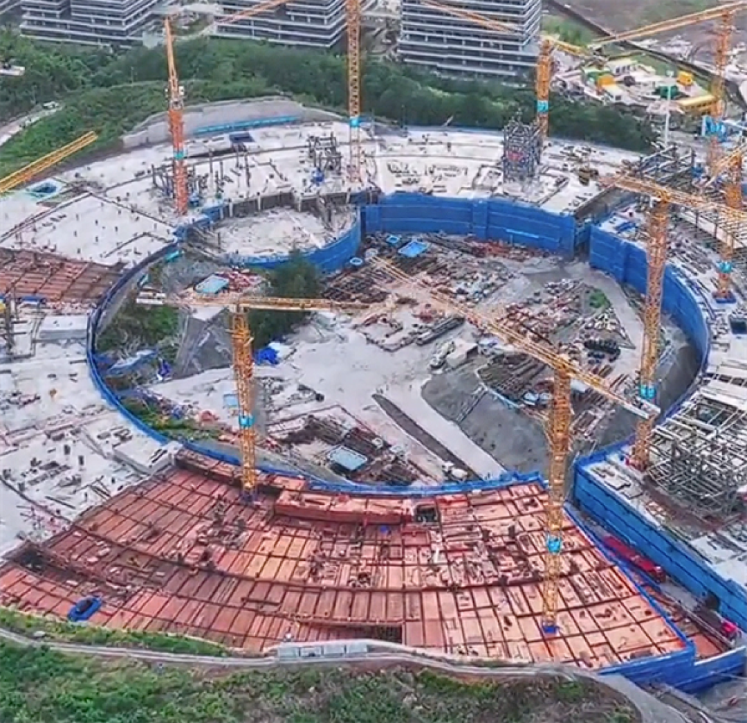 占地10万平、投资31亿!赛力斯全球研发中心地下结构封顶