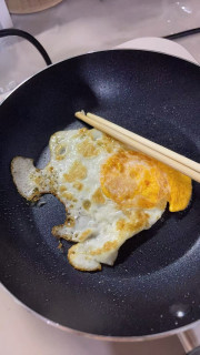 苏泊尔平底锅煎蛋做饼真不错