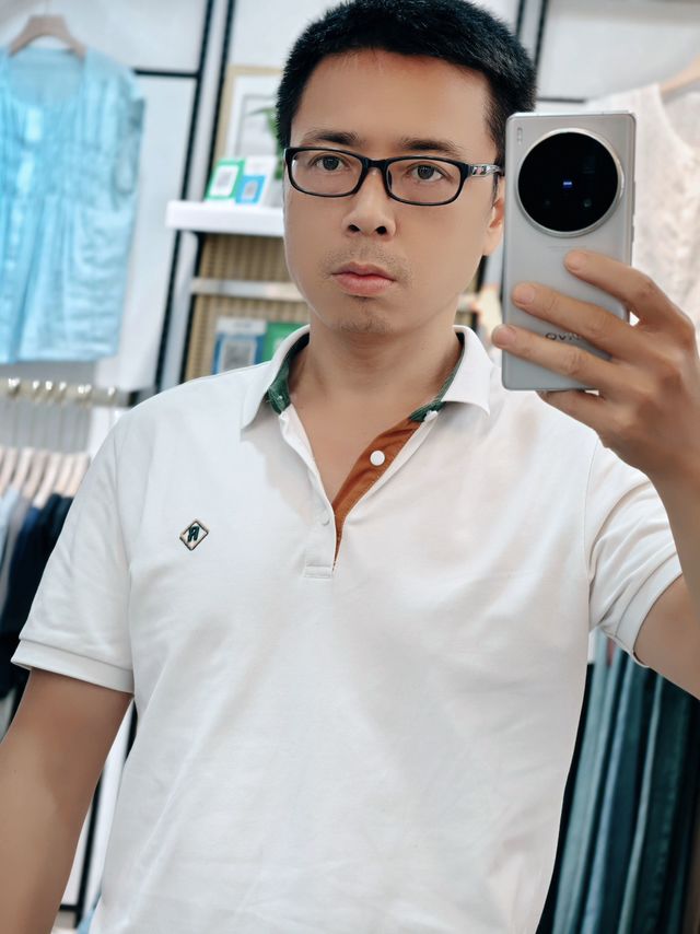 变帅，男人还得Polo衫，干练帅气，各种场合都可以通用，胖瘦都行