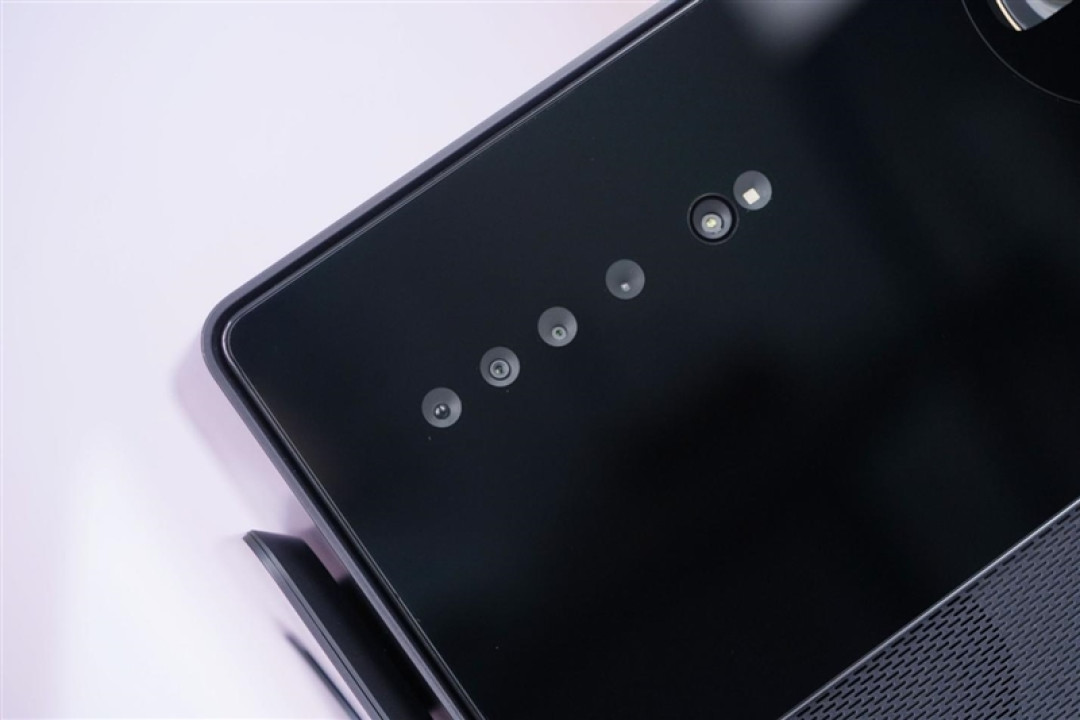 当贝 S7 Ultra Max评测：纯三色激光配合全链路液冷 软硬件结合打造最顶级投影画面