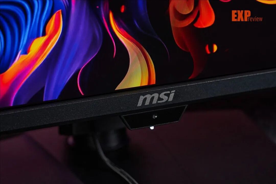 微星MPG 271QR QD-OLED X50流光评测:高刷清晰无残影,AI好玩妙处多
