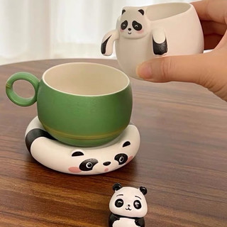 办公桌上的熊猫杯：茶水分离设计