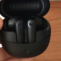 入耳式和挂耳式耳机哪个更好？千万别乱买，这份指南助你避坑！