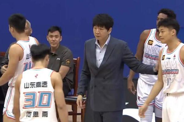 山东男篮报价被拒，辽宁三冠功勋外援拒绝加盟，或就此告别CBA！