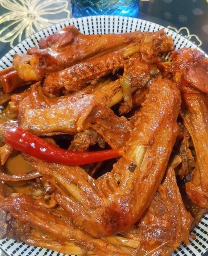 馋小乖鸡鸭零食