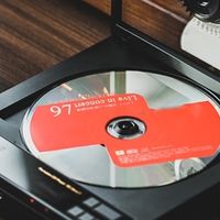 山灵EC Zero T：便携CD机与蓝牙音响