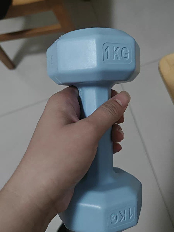 乔伊波伊哑铃