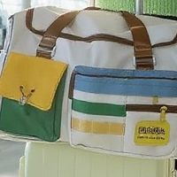 开学返校必备！撞色手提包，承包你的校园出行