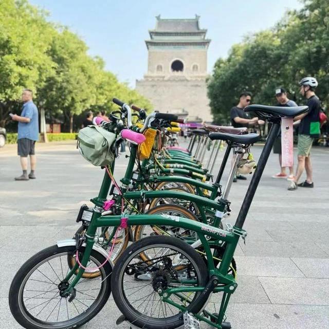骑行热退潮真相：速度天花板、万元装备踩坑与实用主义逆袭
