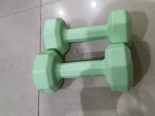6kg哑铃：宿舍健身好物