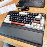 🎮颜值与实力并存！蝙蝠骑士 BK75 无线三模机械键盘体验