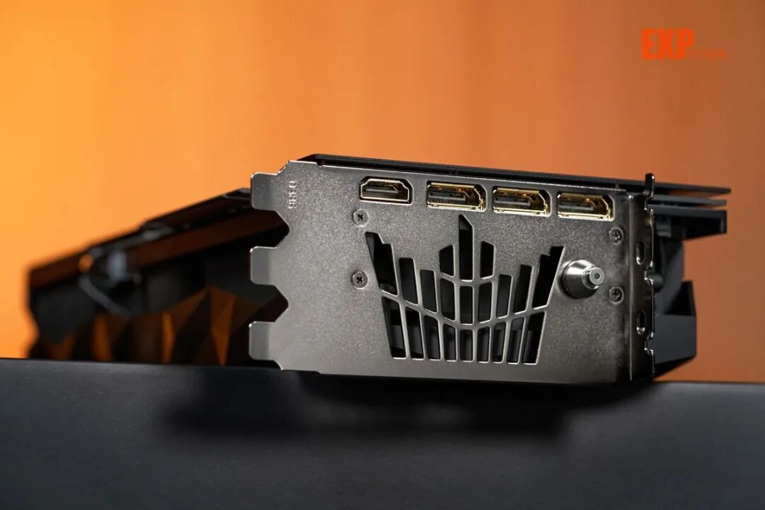 影驰 RTX 5070 Ti HOF OC LAB 黑魂X评测:低调奢华中展现不俗实力