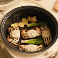电饭煲蒸螃蟹：最简单的鲜，藏在烟火气里