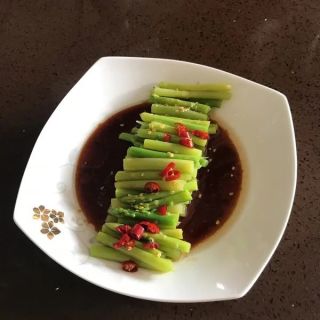 邪修美食：凉拌芦笋