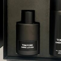 骑上摩托之前，别忘了喷它——TOM FORD光影皮革香水