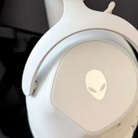 帅！ALIENWARE PRO三模电竞耳机