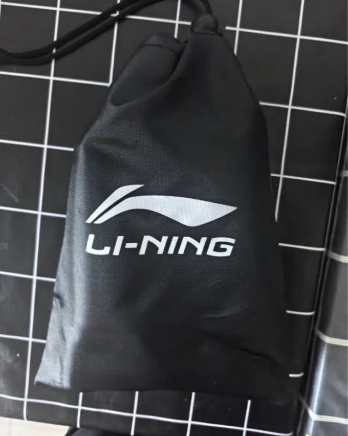 李宁跳绳