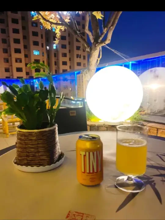 生活是美好的
啤酒就是证明
100天喝啤酒不重样，今日第29天
 车库计划微乎其微无醇浑浊IPA啤酒[啤酒][啤酒][啤酒] 
