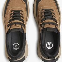 TATA他她2025春季复古运动鞋评测